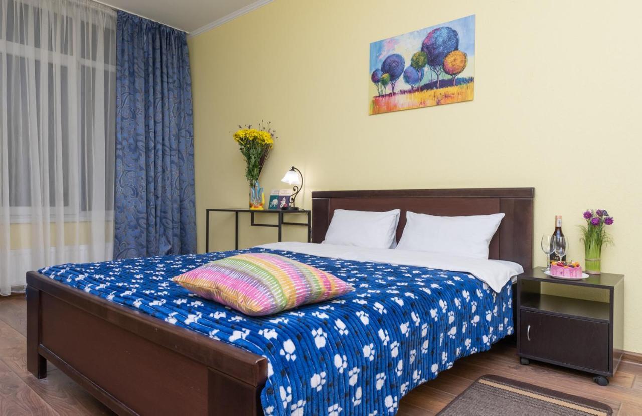 Видові 1К-2К Апартаменти 11,15, 23 Поверхи Kiev Extérieur photo