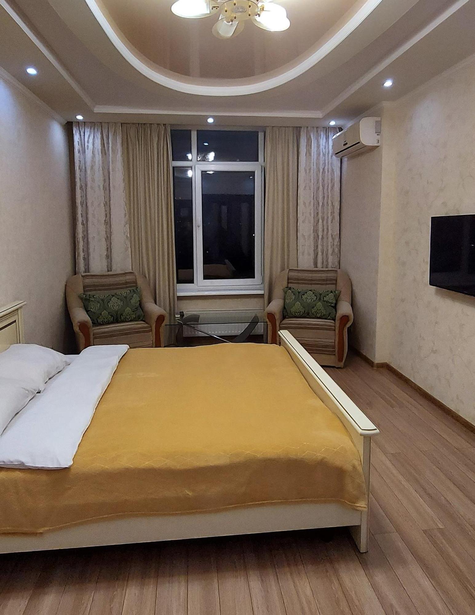 Видові 1К-2К Апартаменти 11,15, 23 Поверхи Kiev Extérieur photo
